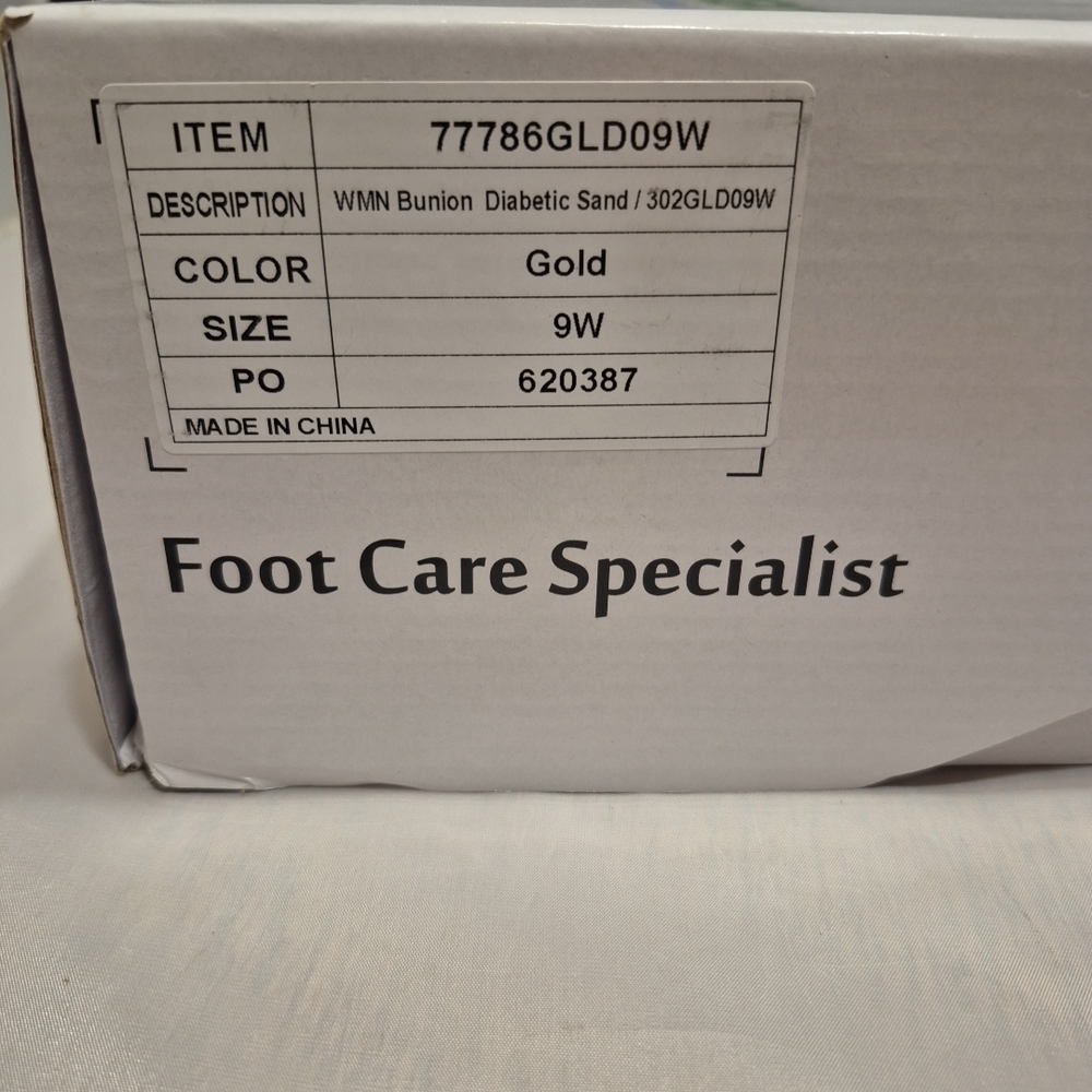 New Dr. Leonards Gold and Black Open-Toe Sandals Sz 9W - Picture 10 of 10